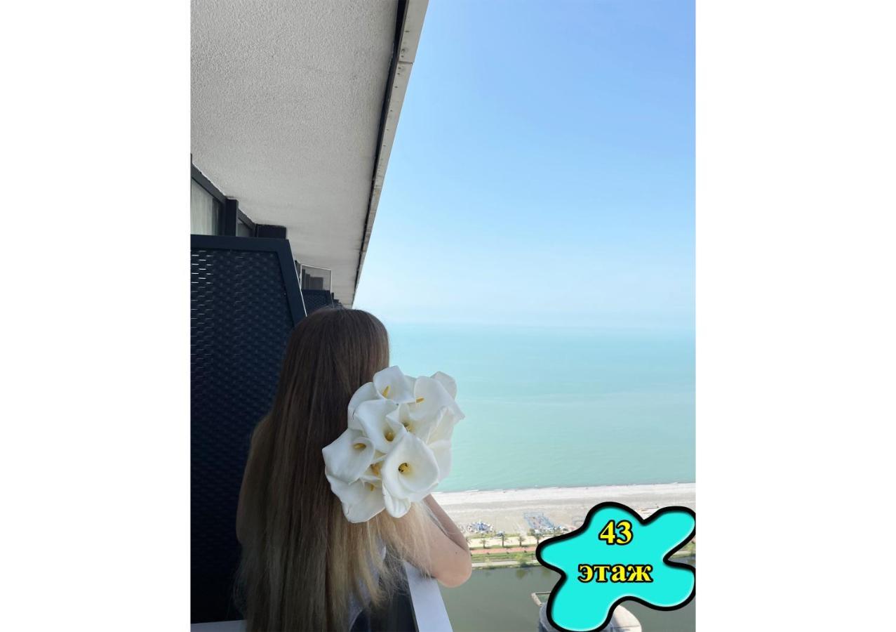 Sea ​​View In Orbi City Batumi Eksteriør billede