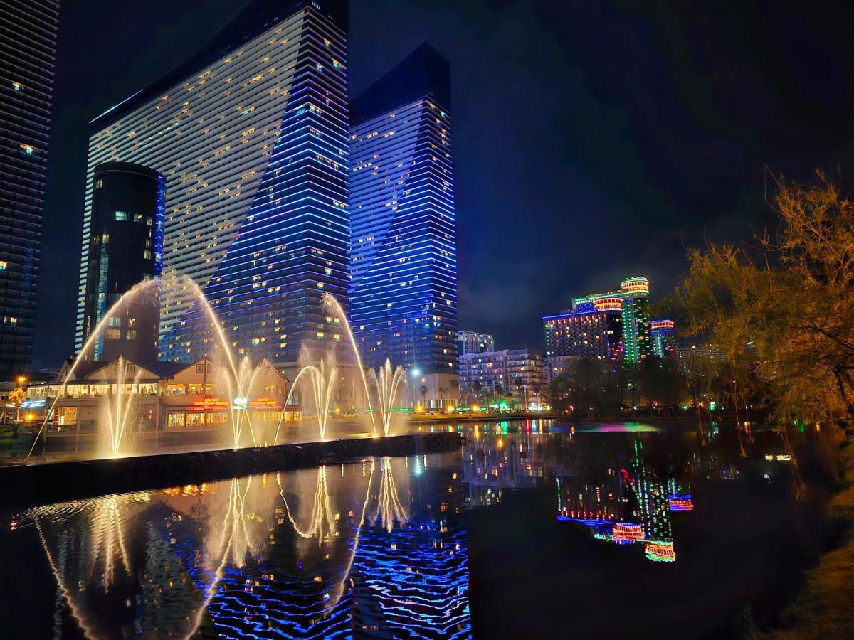 Sea ​​View In Orbi City Batumi Eksteriør billede