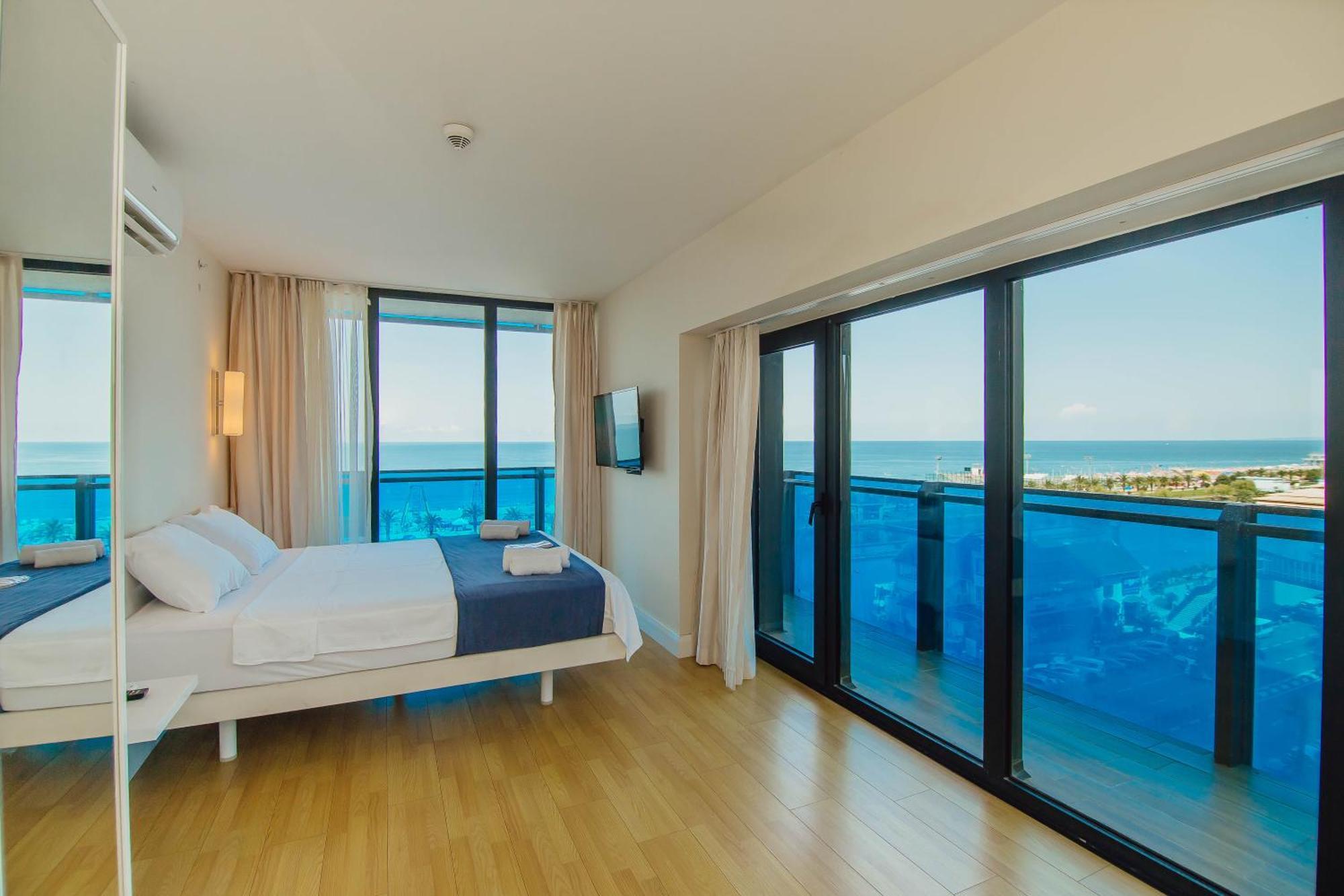 Sea ​​View In Orbi City Batumi Eksteriør billede
