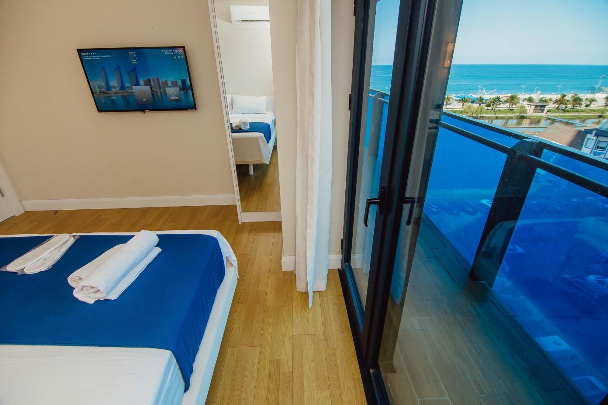 Sea ​​View In Orbi City Batumi Eksteriør billede